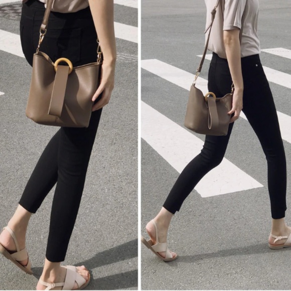 Indian Way Co Handbags - Bucket Bag with Wooden Closure Wristlet Clutch NEW